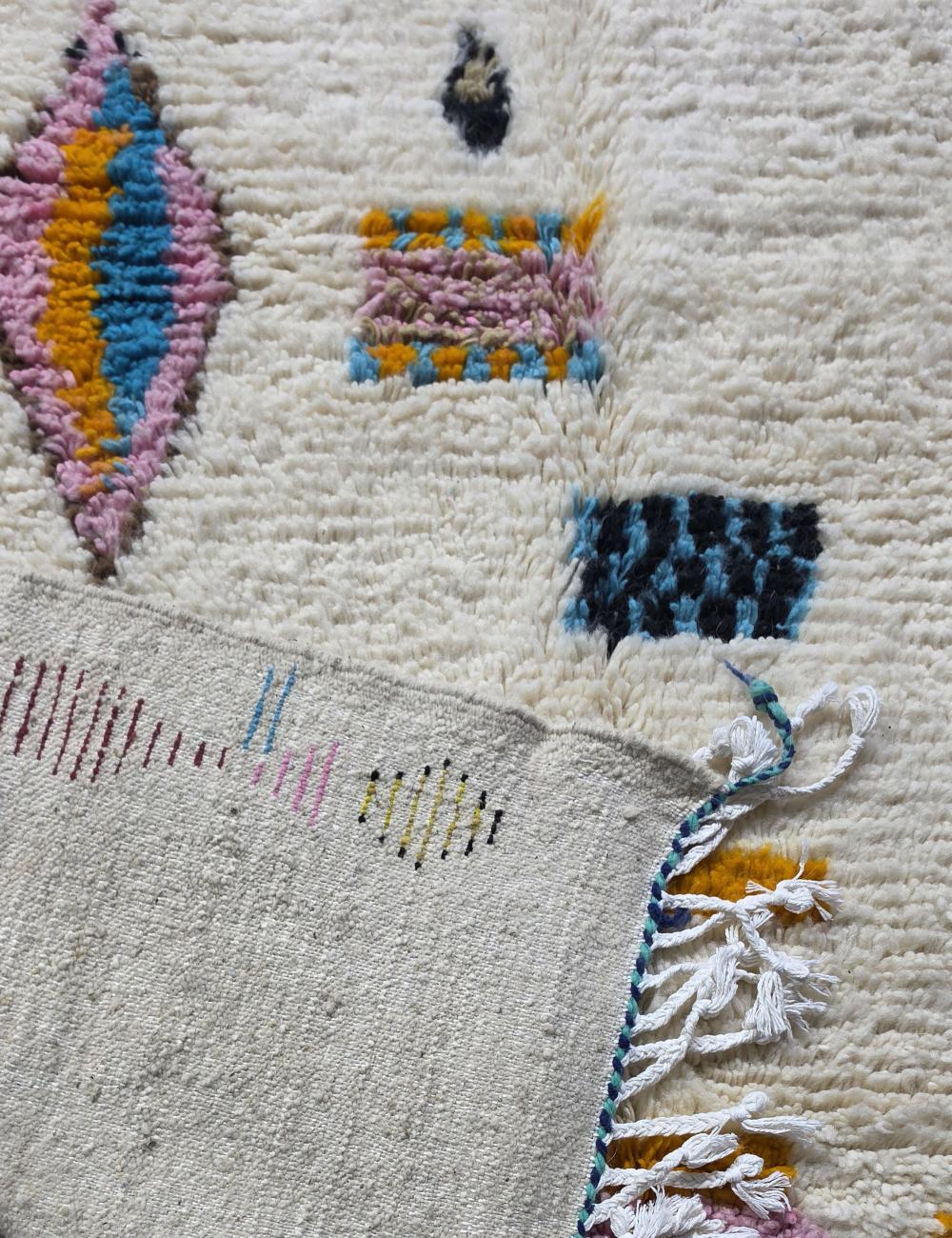 Handmade Tribal Azilal Rug 6.9 x 5.9 ft / 209 x 180 cm