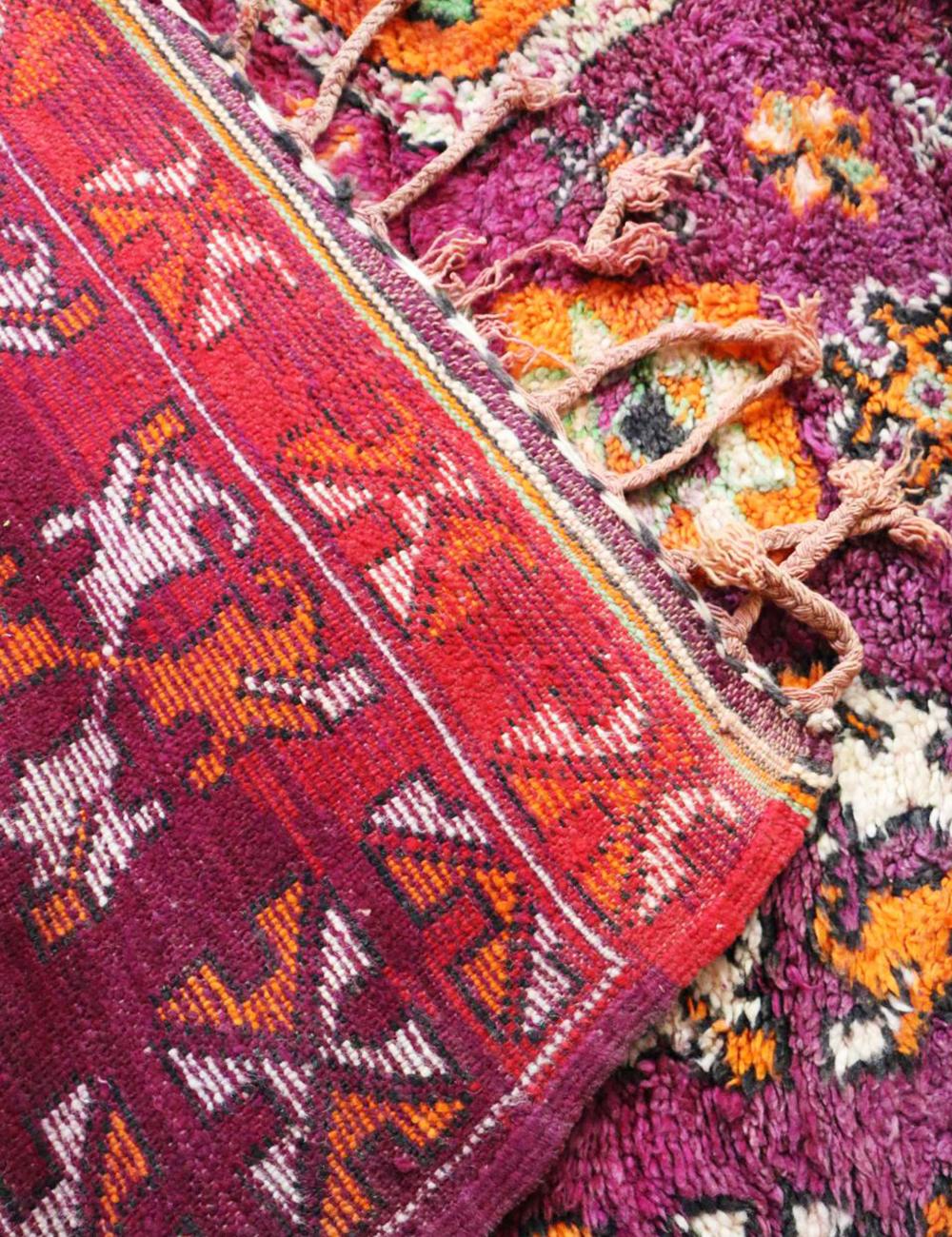 Traditional Berber Rug 10.4 x 6.9 ft / 316 x 213 cm