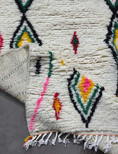 Handwoven Azilal Wool Rug 7.3 x 6.4 ft / 221 x 197 cm