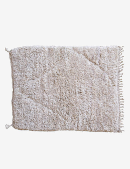 Small Luxury Cream Rug 3.9 x 2.9 ft / 118 x 90 cm
