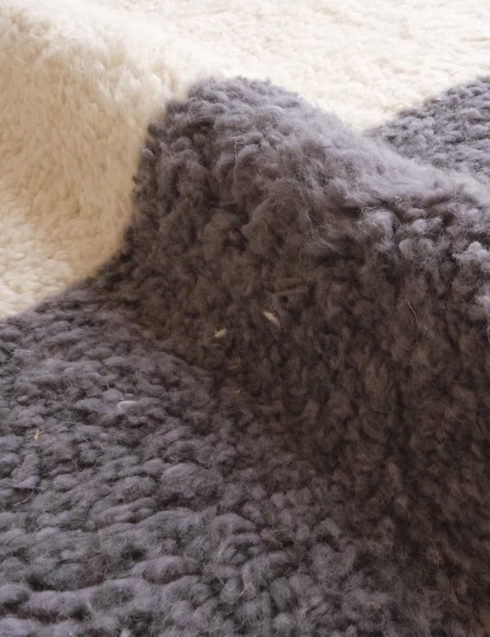 Oversized Moroccan Wool Rug 13.5 x 9.9 ft / 412 x 303 cm