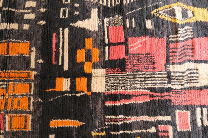 Moroccan Abstract Black Wool Rug 9.4 x 5.9 ft / 287 x 180 cm - Surcoma
