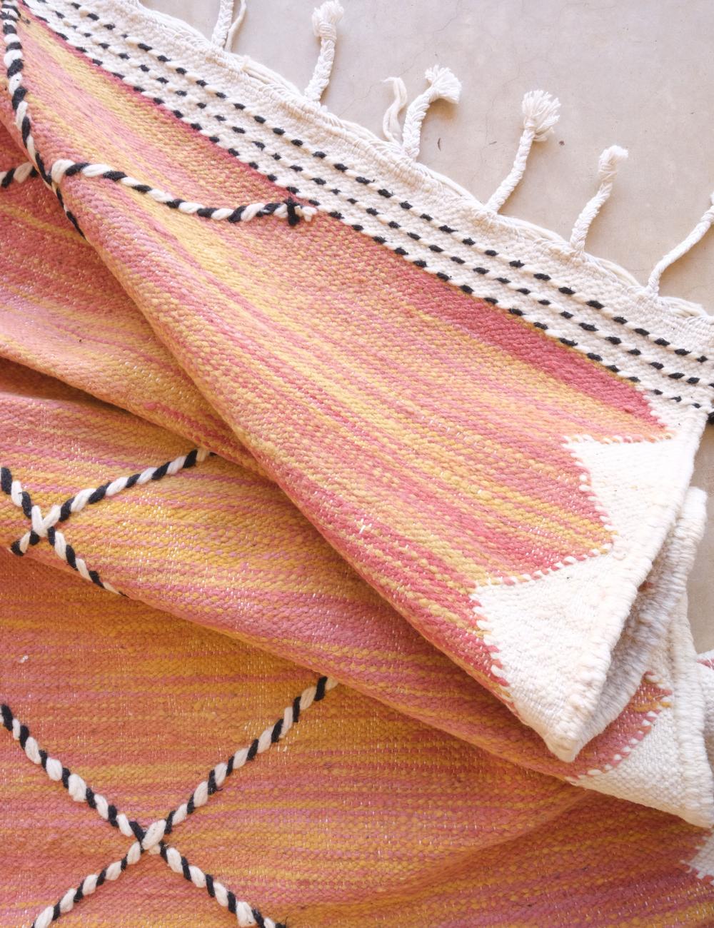 Kilim Moroccan Flatwoven Rug 9.8 x 6.3 ft / 300 x 192 cm