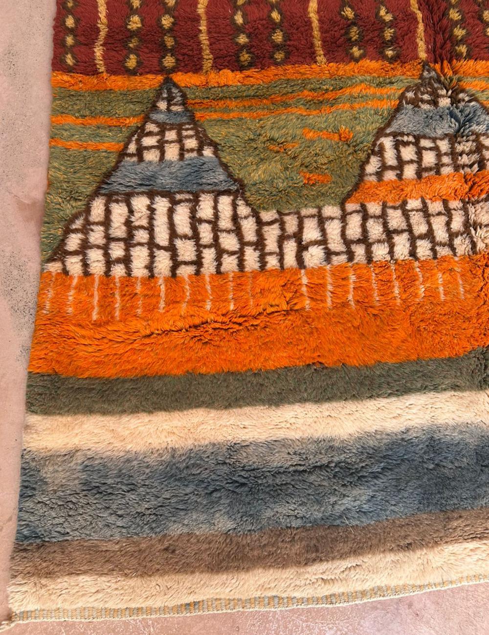 Luxury Beni MRirt Custom Rug - Echoes Of Love 12