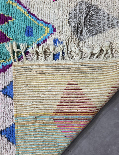 Handwoven Berber Wool Rug 9 x 6.8 ft / 274 x 210 cm