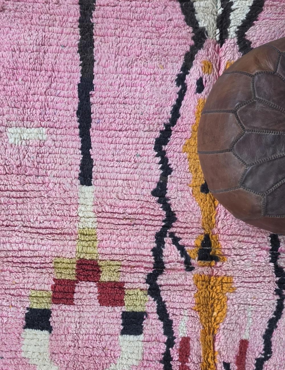 Pink Handwoven Berber Wool Rug 9.5 x 6.5 ft / 290 x 200 cm