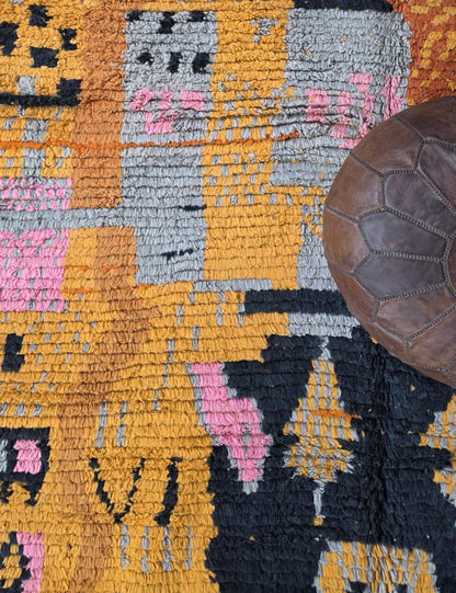 Handwoven Berber Wool Rug with Abstract Tribal Design 8.3 x 6.5 ft / 253 x 200 cm
