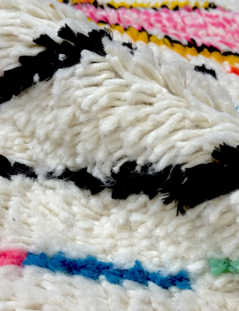 Modern Playful Azilal Rug 8.3 x 5.2 ft / 254 x 160 cm