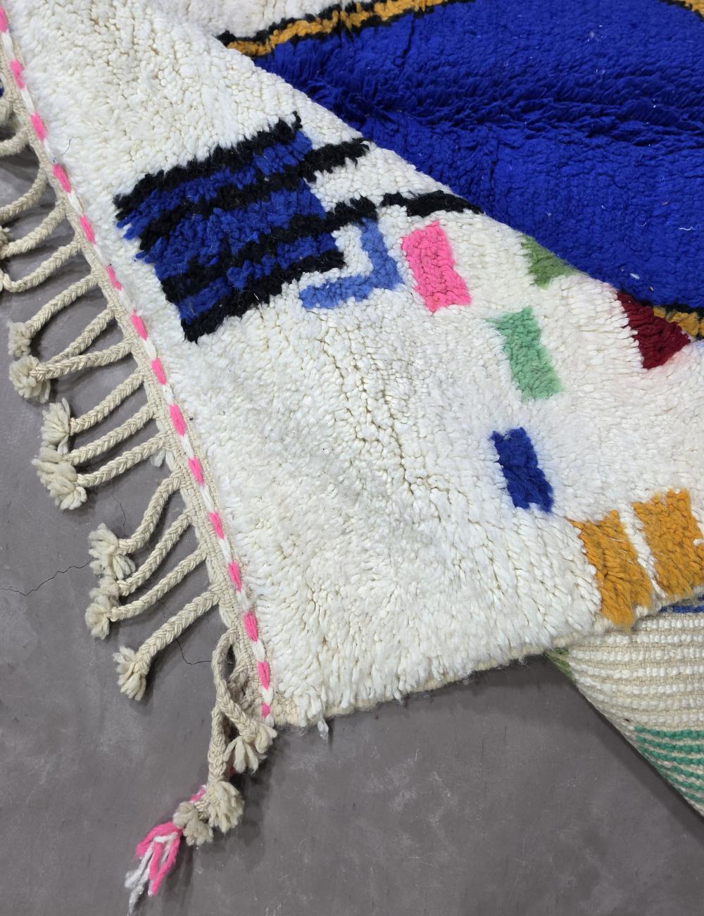 Moroccan Berber Wool Carpet 9.1 x 6.5 ft / 278 x 200 cm