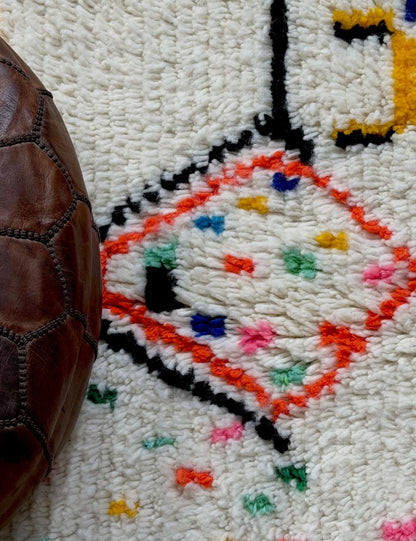 Modern Playful Azilal Rug 8.3 x 5.2 ft / 254 x 160 cm