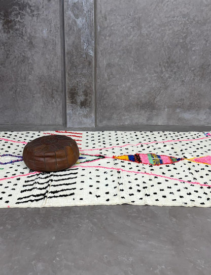 Handmade Berber Azilal Rug 9.8 x 6.2 ft / 300 x 190 cm
