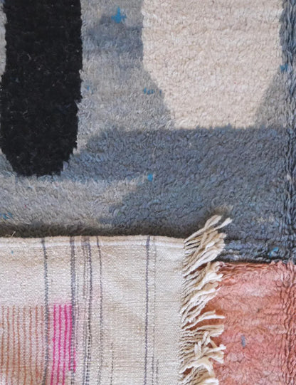 Moroccan Abstract Boujad Wool Rug 9.9 x 6.5 ft / 303 x 200 cm - Surcoma