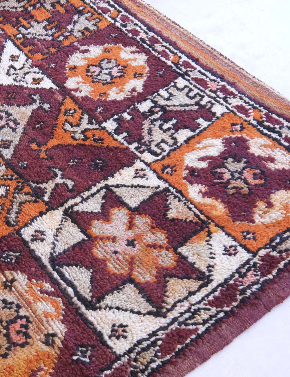 Moroccan Arabia Wool Rug 9.3 x 6.8 ft / 283 x 210 cm - Surcoma