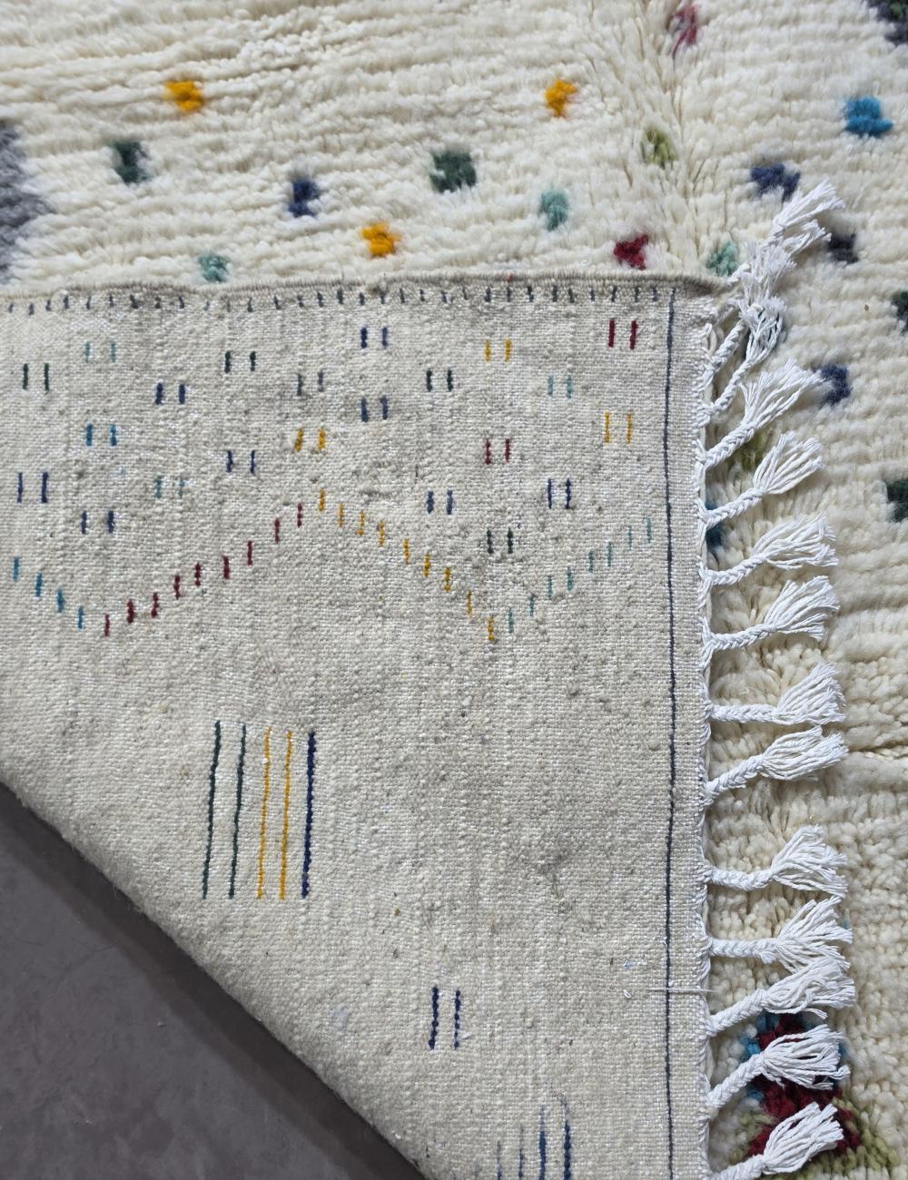 Moroccan Artisan Azilal Rug 7.2 x 6.2 ft / 219 x 189 cm