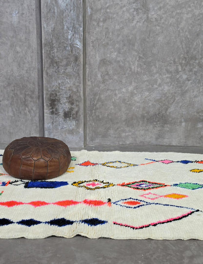 Moroccan Azilal Rug 8 x 4.9 ft / 245 x 150 cm