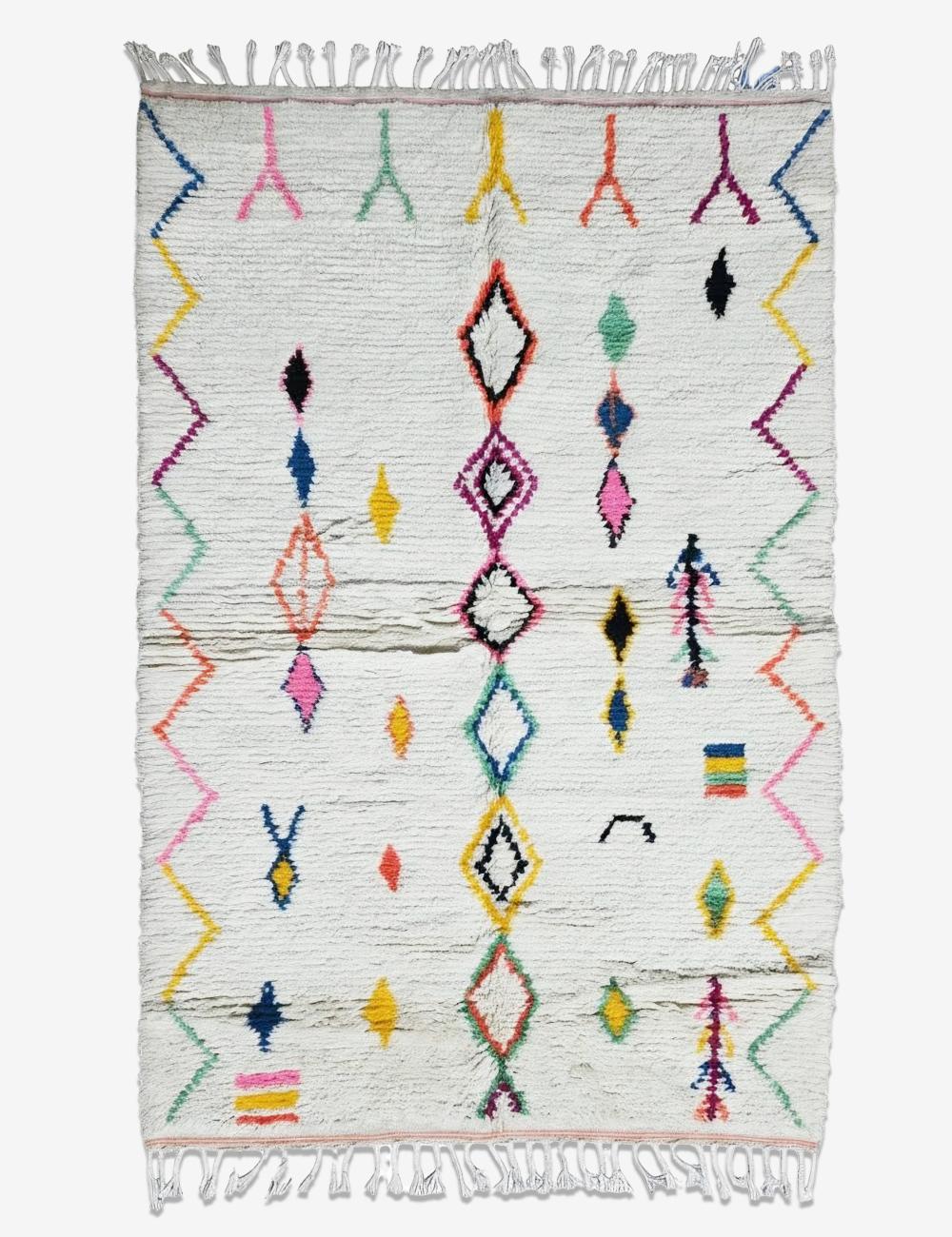 Moroccan Azilal Wool Rug 7.9 x 4.9 ft / 240 x 150 cm