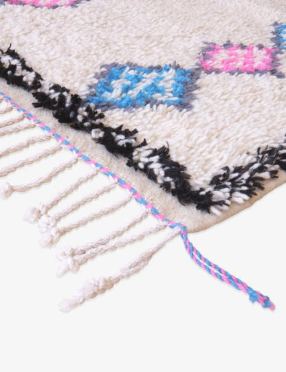 Moroccan Azilal Wool Rug 8.9 x 6.8 ft / 270 x 210 cm - Surcoma