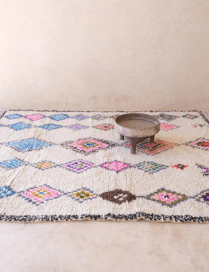 Moroccan Azilal Wool Rug 8.9 x 6.8 ft / 270 x 210 cm - Surcoma