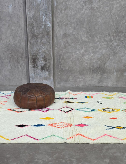 Moroccan Azilal Wool Rug 7.9 x 4.9 ft / 240 x 150 cm