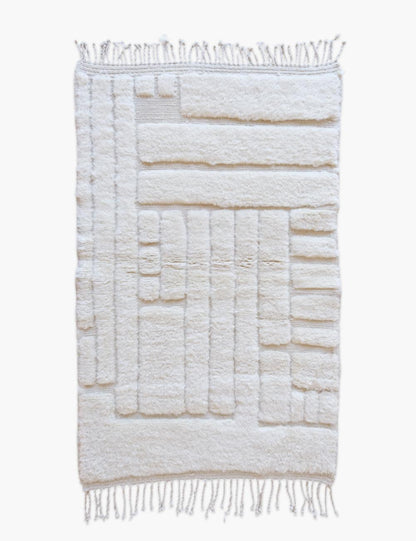 Beni Mrirt White Moroccan Wool Rug5.4 x 3.4 ft / 166 x 104 cm - Surcoma