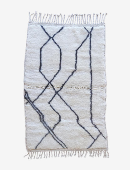 Moroccan Small Beni Mrirt Wool Rug 5.6 x 3.5 ft / 171 x 108 cm - Surcoma