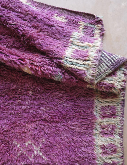 Moroccan Beni MGuild Purple Rug 10 x 6 ft / 305 x 185 cm - Surcoma