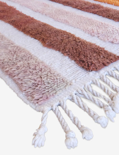 Beni Mrirt Moroccan Rug 8.5 x 5.2 ft / 260 x 160 cm