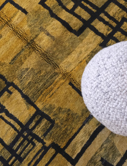 Moroccan Luxury Mrirt Wool Rug – Handwoven 10.3 x 6.7 ft - Surcoma