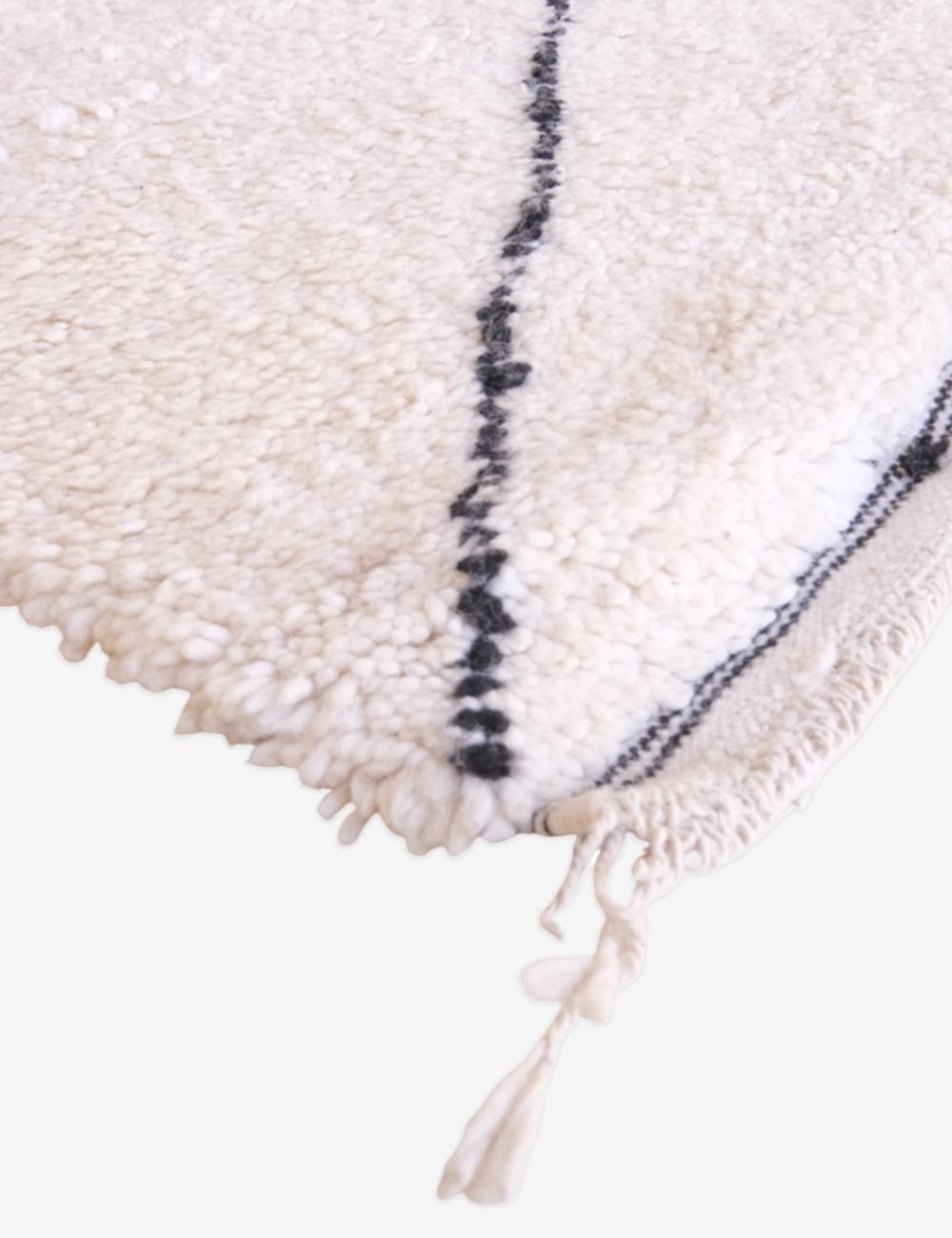 Mid-Century Modern Beni Ourain Rug 11.9 x 8.2 ft / 363 x 250 cm