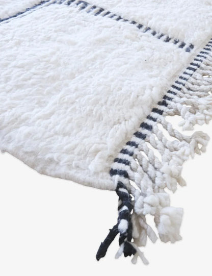 Moroccan Beni Ourain Wool Rug 11.4 x 8.4 ft / 346 x 258 cm - Surcoma