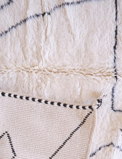 Custom White Artisan Moroccan Rug - Beni Ourain 13