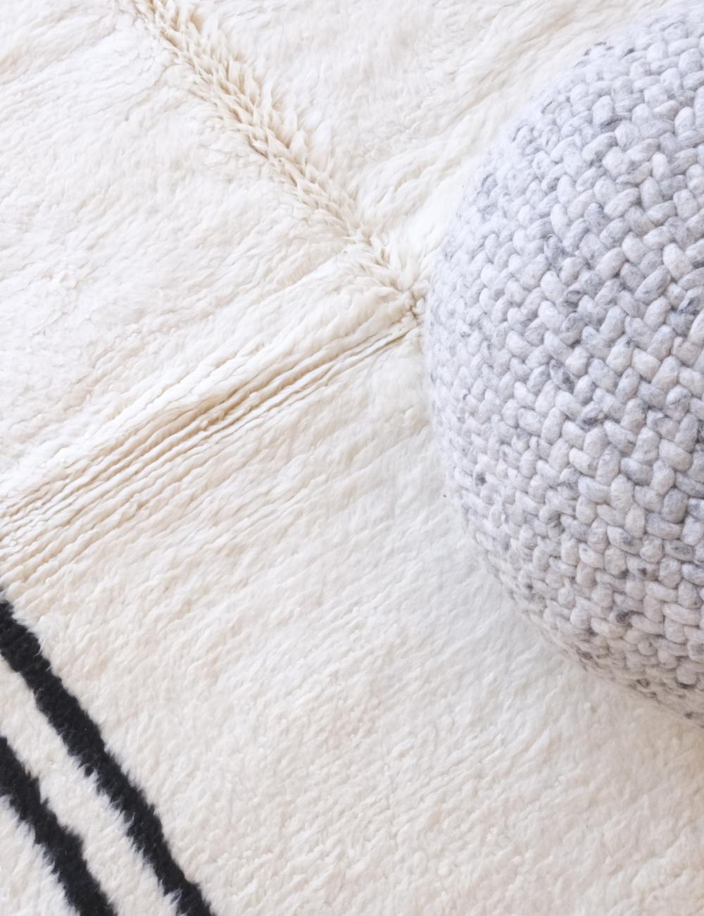 Beni Ourain Style Moroccan Rug - Forma 19