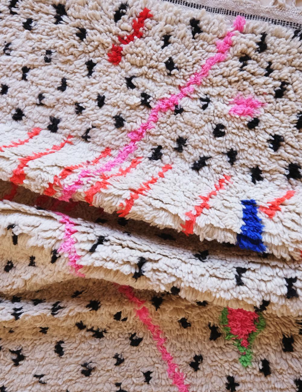 Moroccan Berber Neon Design Rug 6.8 x 6 ft / 207 x 185 cm