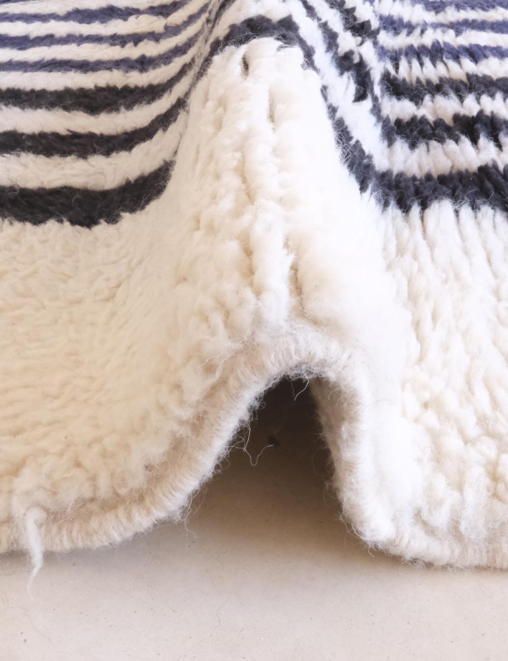 Black and White Custom Moroccan Rug - Forma 29