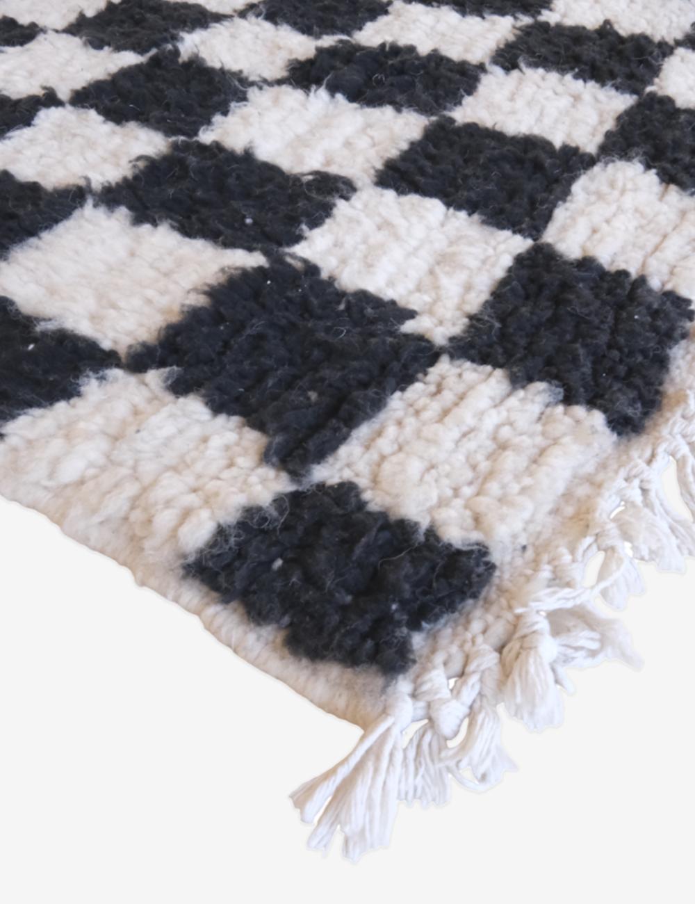 Black Checkered Wool Rug 6.9 x 5 ft / 210 x 153 cm