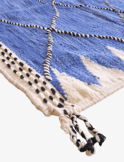 Moroccan Blue Flatwoven Rug 9 x 4.4 ft / 274 x 135 cm - Surcoma