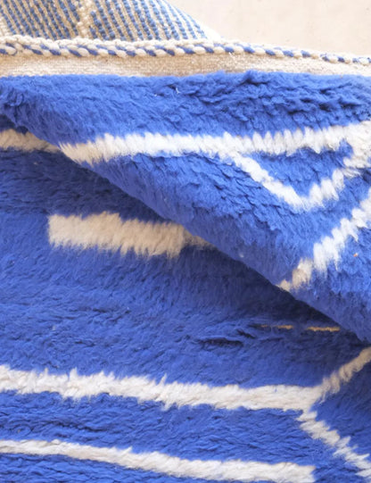 Moroccan Blue Wool Rug 6.8 x 6 ft / 206 x 183 cm - Surcoma