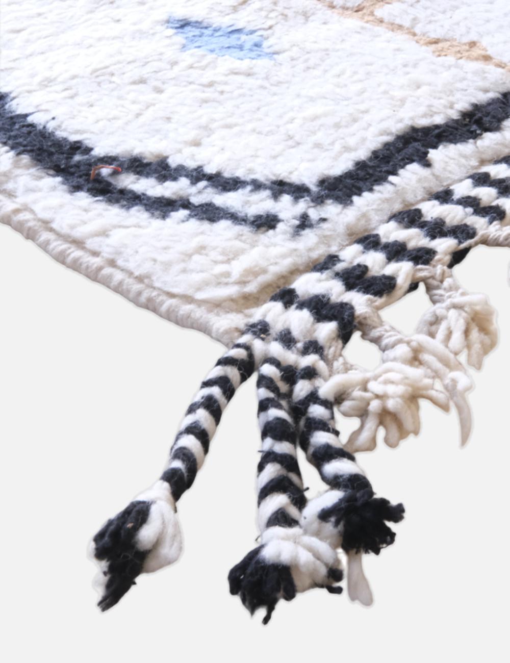 Moroccan Customized Contemporary Rug - Echoes of love 41