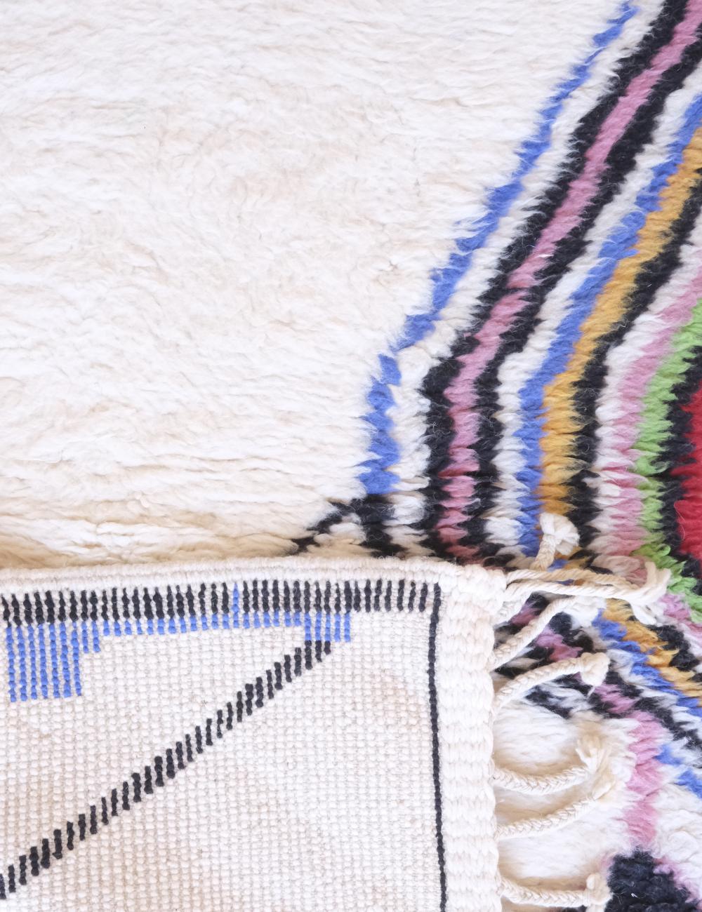 Diamond Motif Moroccan Rug - Echoes Of Love 22