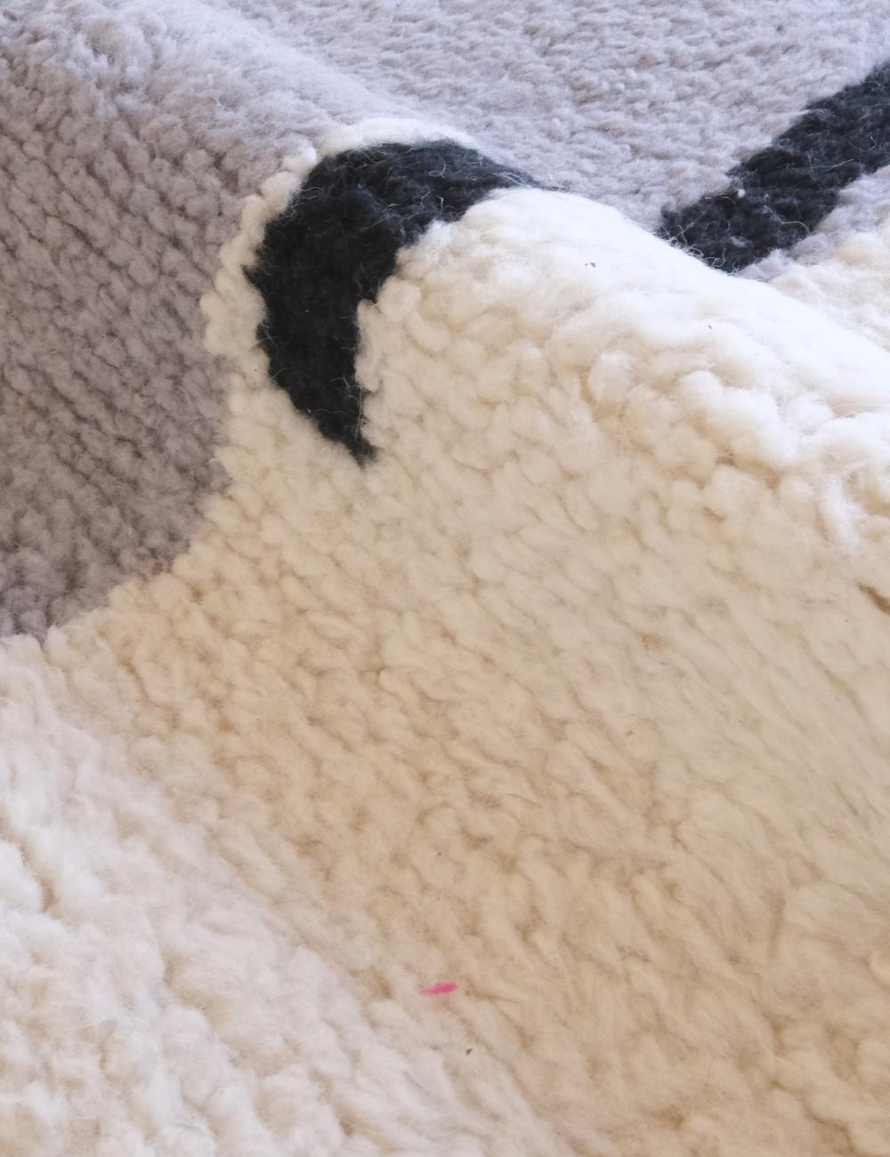 Contemporary Moroccan Berber Rug 10.2 x 8 ft / 310 x 246 cm