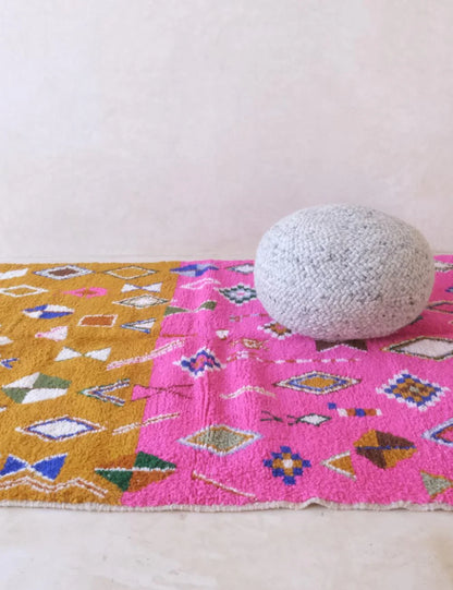 Playful Moroccan Wool Rug 8.1 x 5.9 ft / 246 x 181 cm - Surcoma