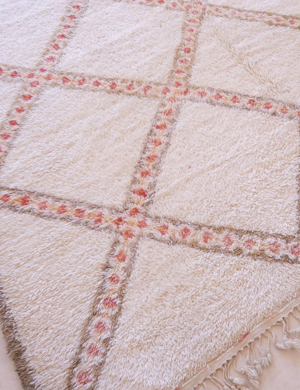 Collector Beni Ourain Rug 10.4 x 6.5 ft / 318 x 200 cm - Surcoma
