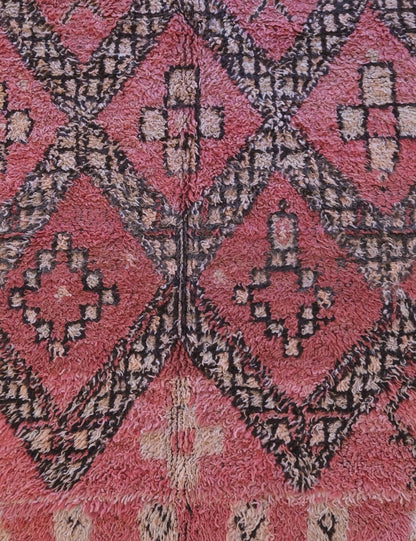 Geometric Rug Diamond Design in Coral & Brown 10.1 x 5.9 ft / 308 x 180 cm - Surcoma