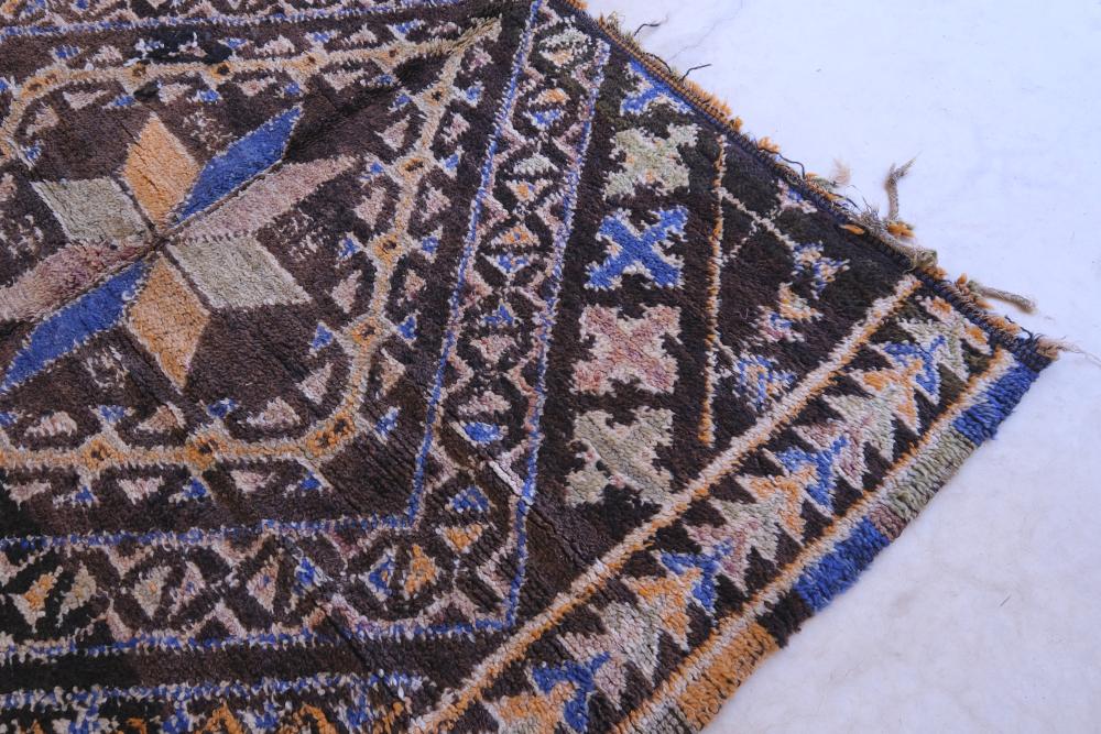 1980s Moroccan Beni MGuild Wool Rug 10.8 x 6.43 ft / 329 x 196 cm