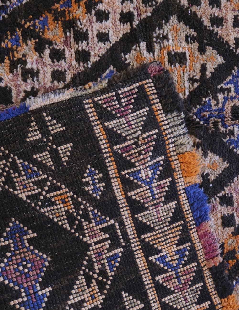 1980s Moroccan Beni MGuild Wool Rug 10.8 x 6.43 ft / 329 x 196 cm - Surcoma