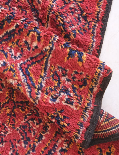 Moroccan Beni MGuild Red Rug 9.4 x 6.5 ft / 286 x 199 cm - Surcoma