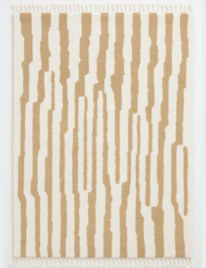 Minimalist Moroccan Wool Rug - Forma 25