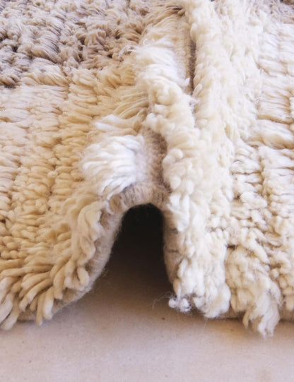 Moroccan Extra Large Wool Rug 13.1 x 9.2 ft / 398 x 282 cm