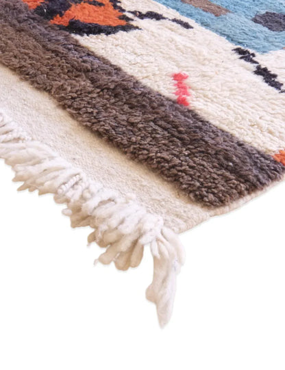 Moroccan Handknotted Wool Rug 6.3 x 4.3 ft / 193 x 131 cm - Surcoma
