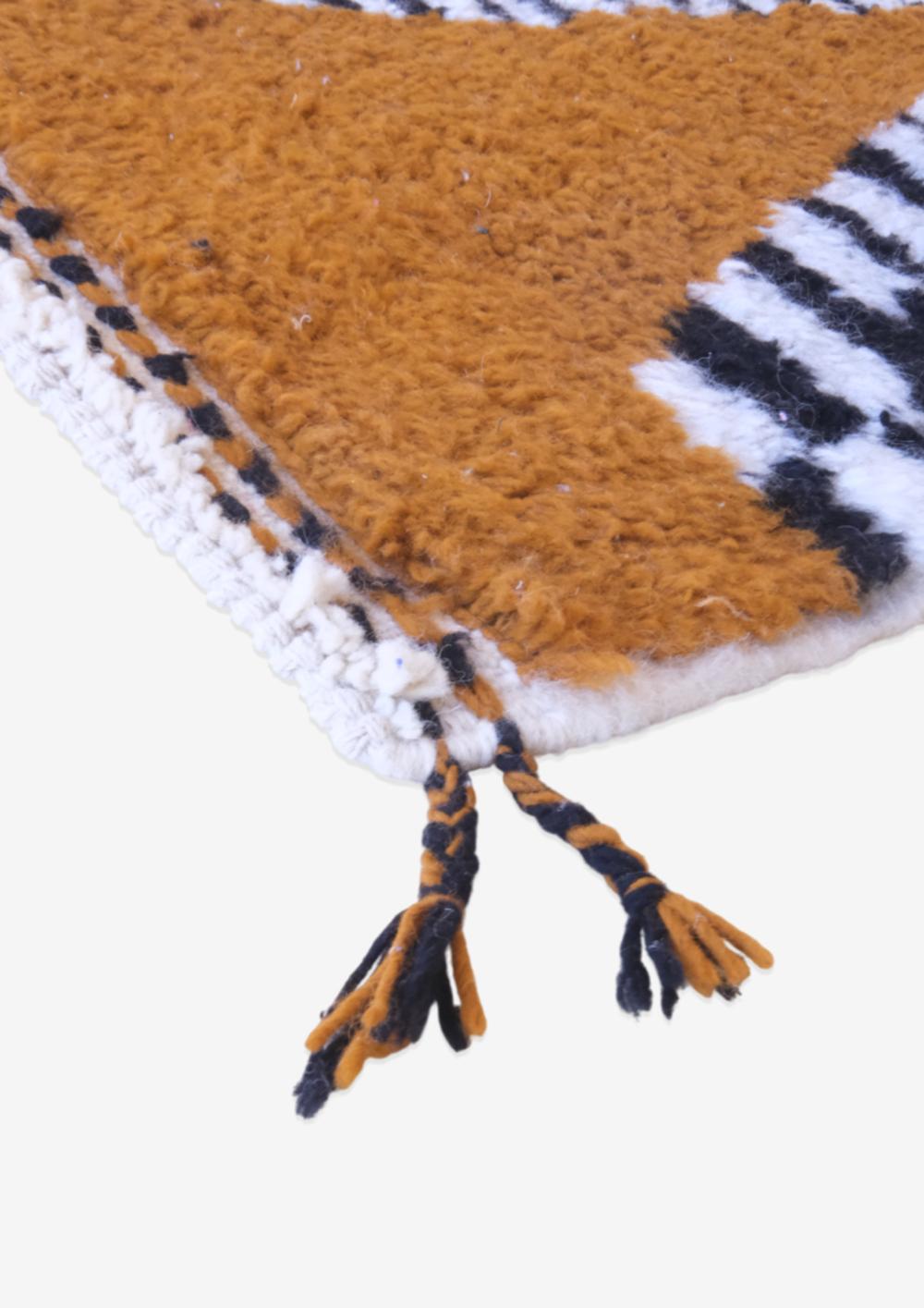 Moroccan Handknotted Wool Rug 6.1 x 2.1 ft / 185 x 65 cm